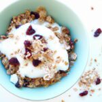 Creamy Coconut Yogurt with Granola: A Perfect Crunch Mix