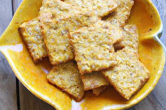 Crunchy Almond Flour Crackers: Nutty, Healthy, Homemade