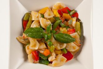 Aldi’s Caprese Pasta Salad: Fresh Flavor in Every Bite