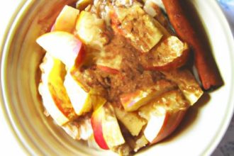 Wake Up to Warmth: Apple Cinnamon Overnight Oats Recipe