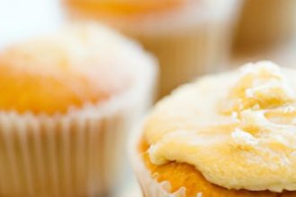 Delightful Vegan Vanilla Bean Cupcakes: A Sweet Treat Guide